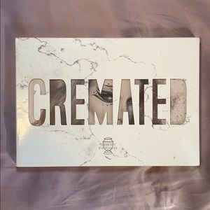 Jeffree Star Cremated Palette